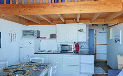 Accommodation:&nbsp;Les Terrasses de la Méditerranée 400.14