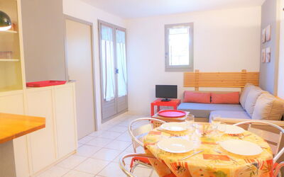 Accommodation:&nbsp;Les Terrasses de la Méditerranée 400.2