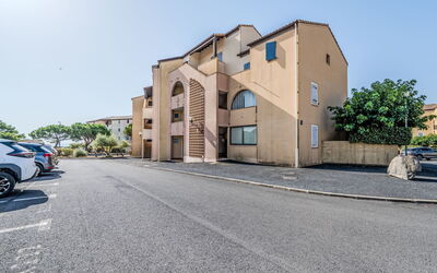 Accommodation:&nbsp;Les Terrasses de la Méditerranée 400.13