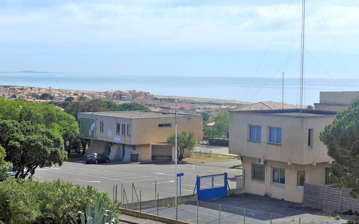 Le Palais De La Méditérranée