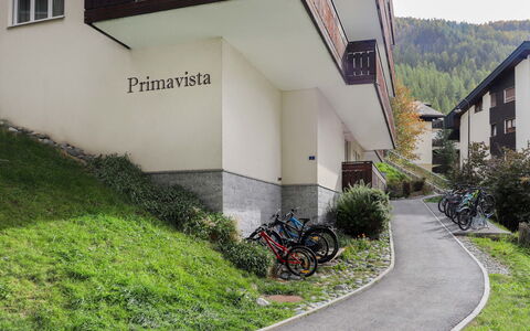 Zermatt 28: Plant, Wheel, Property, Bicycle, Window, Leaf, Building, Architecture, Land Lot