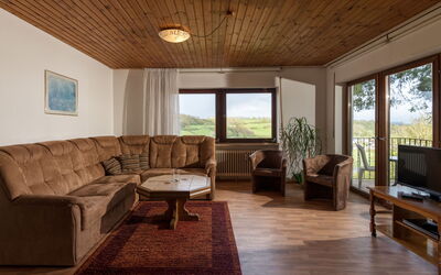 Accommodation:&nbsp;Eifelnatur (Haus 1) 102.2