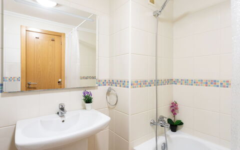 Sunny Tejita: Bathroom, Property, Room, Tile, Real Estate, Interior Design, Tap, Building, Architecture, House