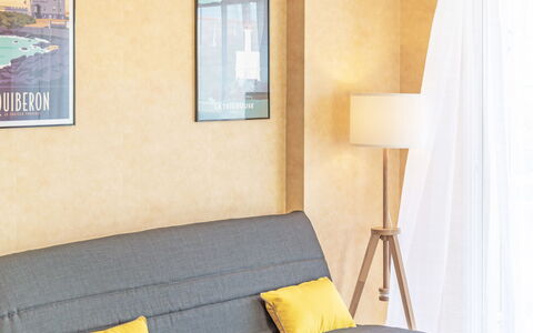 Résidence Ker Eden: Furniture, Room, Property, Yellow, Bed, Bedroom, Interior Design, Wall, Floor, House