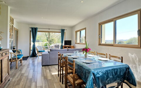 Le Guernevez: Table, Furniture, Property, Plant, Window, Azure, Chair, Wood, Houseplant, Interior Design