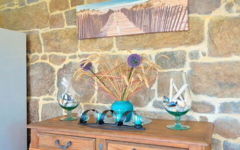 Le Guernevez: Property, Cabinetry, Furniture, Azure, Wood, House, Interior Design, Drawer, Floor, Flooring