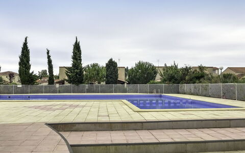 Lou Cantalou: Sky, Plant, Cloud, Building, Architecture, Tree, Urban Design, Grass, Landscape, Leisure