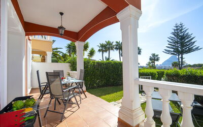 Accommodation:&nbsp;Bel-Air 463.5