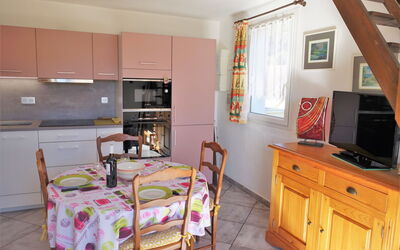 Accommodation:&nbsp;Les Romarines 310.5