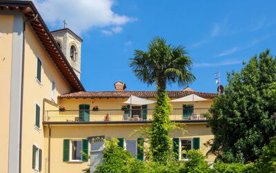 Porto Valtravaglia 105: Property, House, Building, Residential Area, Home, Real Estate, Sky, Neighbourhood, Architecture, Town