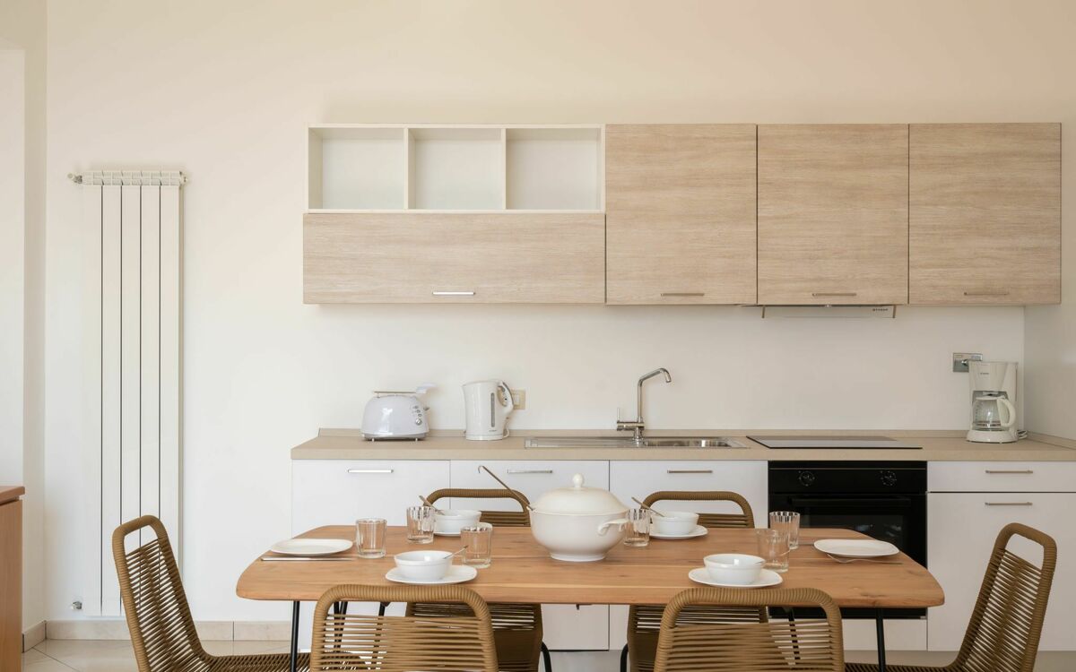 Accommodation:&nbsp;Salvia 639.3
