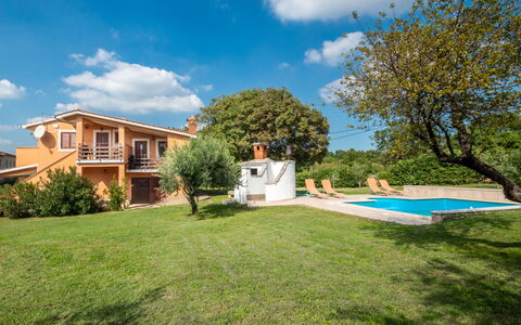 Pula Krnica 120: Property, Home, House, Real Estate, Estate, Building, Residential Area, Natural Landscape, Grass, Lawn