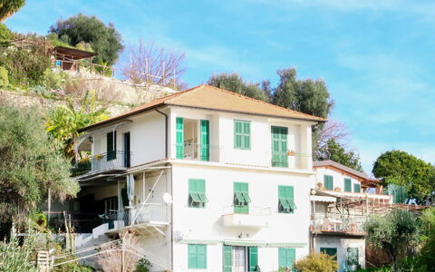 Margherita: Property, House, Building, Residential Area, Home, Real Estate, Architecture, Neighbourhood, Villa, Apartment