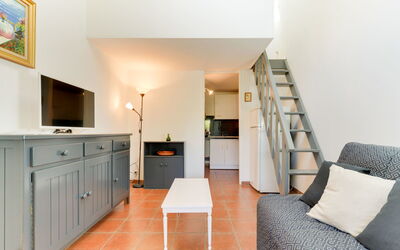 Accommodation:&nbsp;Les Amandines 850.1