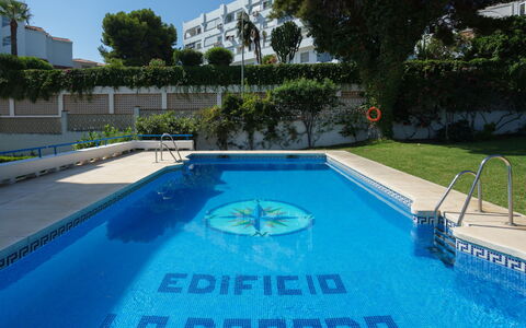 La Dorada: Swimming Pool, Property, Leisure, Real Estate, Water, Vacation, House, Resort, Estate, Building