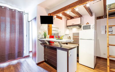 Accommodation:&nbsp;Les Balcons de la Méditerranée 120.36