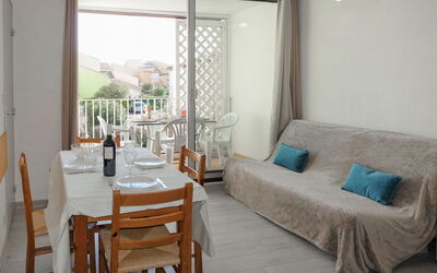 Accommodation:&nbsp;Les Balcons de la Méditerranée 120.16