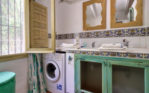Villa Lander: Room, Bathroom, Property, Laundry Room, Sink, Turquoise, Interior Design, Laundry, Floor, Building
