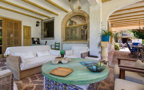 Villa Lander: Table, Property, Furniture, Plant, Couch, Azure, Lighting, Houseplant, Interior Design, Decoration