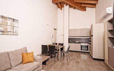 Accommodation:&nbsp;Gardagate - Corte Fasanella 47