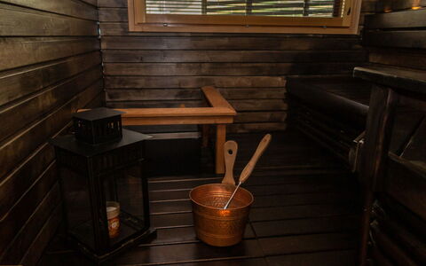 Tahko Spa Suites Orange B 1: Wood, Cottage, Wood Stain, Hardwood, Log Cabin, Plank, Ceiling, Natural Material, Lumber, Garden Buildings