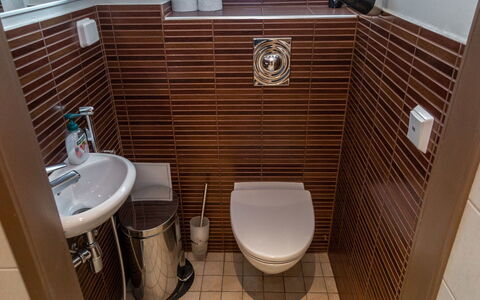 Tahko Spa Suites Orange B 1: Wood, Cottage, Wood Stain, Hardwood, Log Cabin, Plank, Ceiling, Natural Material, Lumber, Garden Buildings