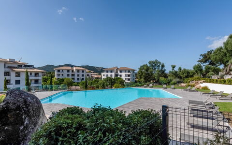 Porto Vecchio 140: Sky, Water, Plant, Building, Property, Cloud, Swimming Pool, Azure, House, Tree