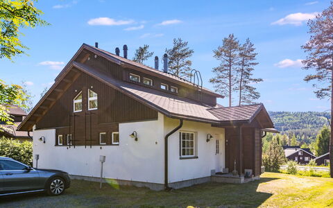 Ski and Camp Golf Casa Rocala: Building, Window, House, Roof, Wood, Home, Cottage, Siding, Architecture, Residential Area