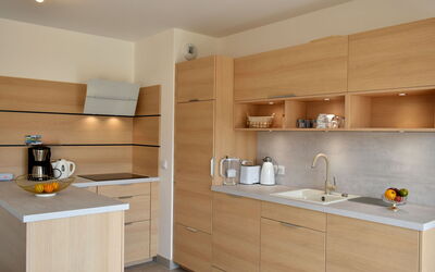 Accommodation:&nbsp;Les Arts 712.1