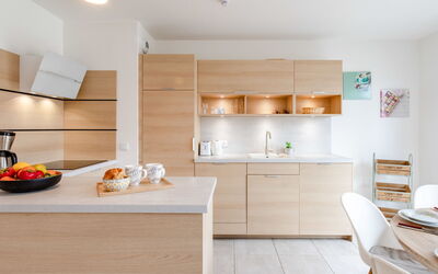 Accommodation:&nbsp;Les Arts 712.1