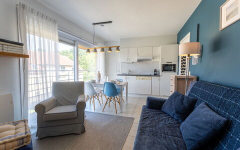 Accommodation:&nbsp;Green Garden 203 with Balcony & Parking 280.19