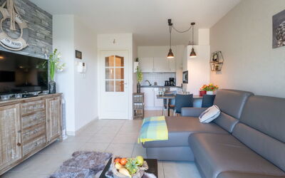 Accommodation:&nbsp;Green Garden Xvxi 205 with Pool View 280.9