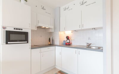 Accommodation:&nbsp;Bowie with Shared Pool 280.3