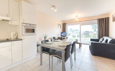Accommodation:&nbsp;Green Garden Viii - 105 Parking & Pool 280.1