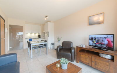 Accommodation:&nbsp;Green Garden Viii - 105 Parking & Pool 280.1