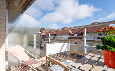 Accommodation:&nbsp;Appartment with Beach Cabine and Parking 280.14