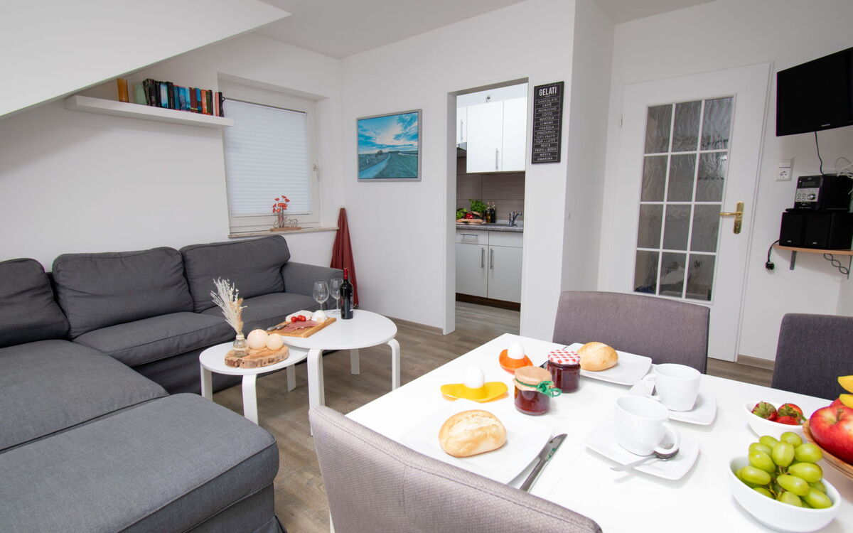 Accommodation:&nbsp;Leuchtturm 492.1