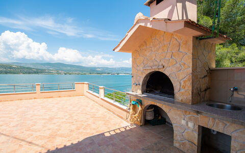 Trogir 182: Water, Sky, Property, Cloud, Wood, Architecture, Leisure, Landscape, Roof, Real Estate