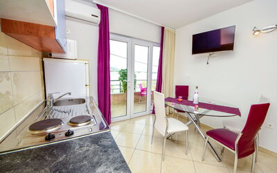 Accommodation:&nbsp;Vinka 182.2