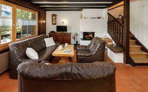 Les Diablerets 600: Furniture, Interior Design, Flooring, Wood, Floor, Ceiling, Couch, Room, Living Room, Wood Flooring