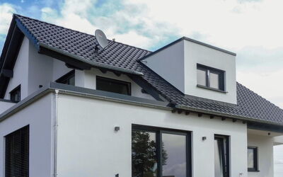 Attendorn 110: House, Roof, Property, Home, Building, Architecture, Facade, Real Estate, Wall, Residential Area