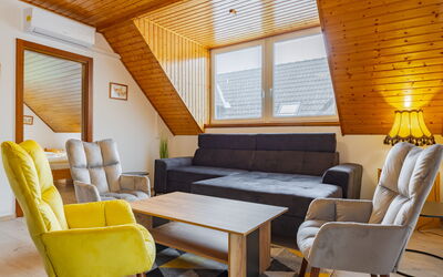 Accommodation:&nbsp;Moni 1 636.1