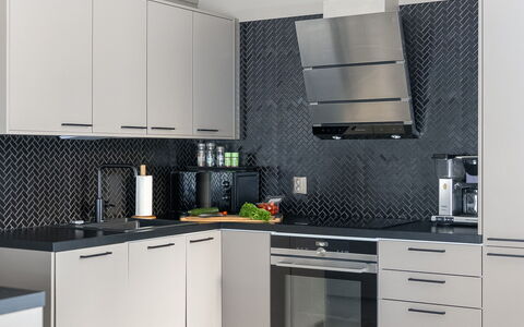 Loma-Saaga 3: Kitchen, Kitchen Appliance, Countertop, Cabinetry, Furniture, Flooring, Major Appliance, Interior Design, Kitchen Stove, Floor