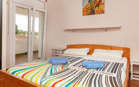 Higea: Bedroom, Bed, Furniture, Room, Bed Sheet, Property, Bed Frame, Bedding, Interior Design, Mattress