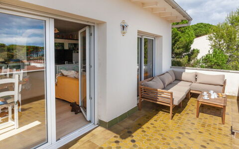 Higea: Property, House, Building, Home, Real Estate, Room, Yellow, Furniture, Residential Area, Floor