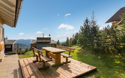 Sirnitz - Hochrindl 260: Property, Real Estate, House, Sky, Building, Home, Cottage, Tree, Estate, Furniture