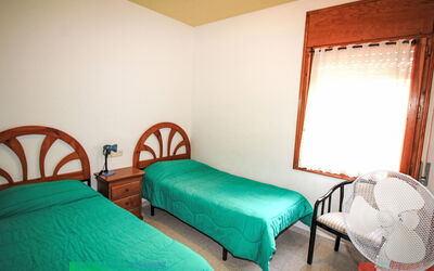 Accommodation:&nbsp;Golf & Sun 850.4
