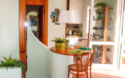Paradise View: Room, Furniture, Property, Building, Interior Design, Door, House, Kitchen, Table, Dining Room