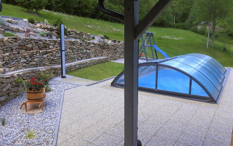 Nebahovy U Prachatic: Public Space, Grass, Architecture, Table, Plant, Garden, House, Landscaping, Shade