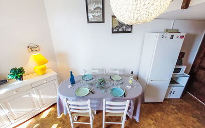 Accommodation:&nbsp;Front de Mer 400.23